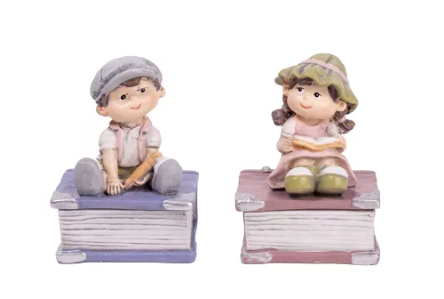 POLIREZIN GYEREK, KÖNYVVEL, LILA RÓZSASZÍN