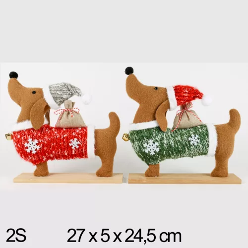 TEXTIL TACSKÓ MIKULÁS RUHÁBAN, SAPKÁBAN