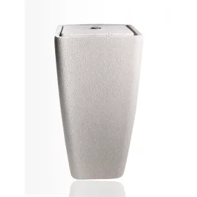 KÜLTÉRI CSOBOGÓ, HOSSZÚKÁS, NÉGYSZÖG ALAKÚ, HOMOKKŐ