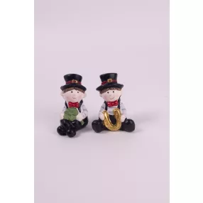   POLIREZIN KÉMÉNYSEPRŐ KALAPBAN, ÜLŐ, NÉGYLEVELŰ LÓHERÉVEL VAGY PATKÓVAL