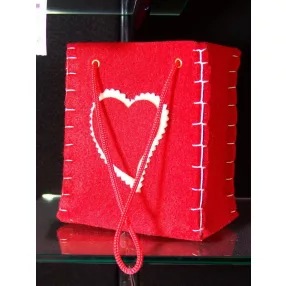 TASAK/SZÍV FILC PIROS 14CM