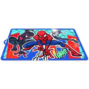 LICENCE MŰANYAG ALÁTÉT, PÓKEMBER