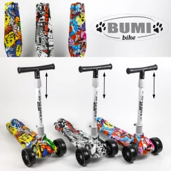 ROLLER, GYEREK, VILÁGÍTÓ KERÉKKEL, GAFFITIS
