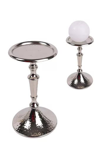 ALUMÍNIUM GYERTYATARTÓ, TALPAS, KALAPÁLT, FÉNYES EZÜST