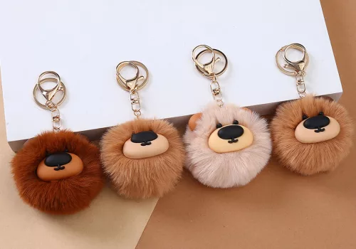 KULCSTARTÓ, POMPOM, MEDVÉS